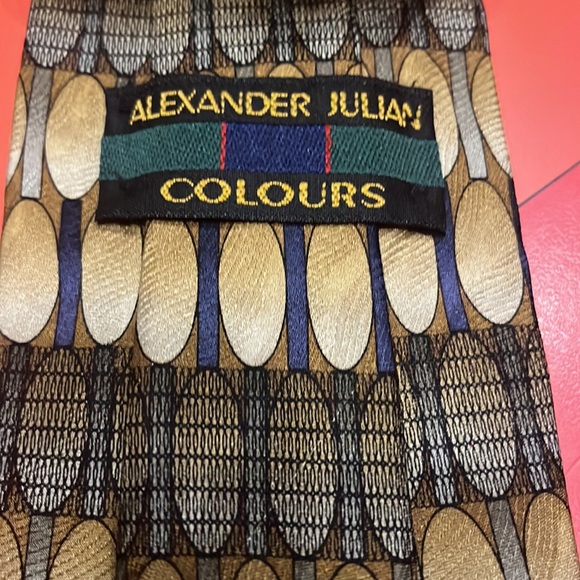 Alexander Julian Tie - Picture 3 of 3
